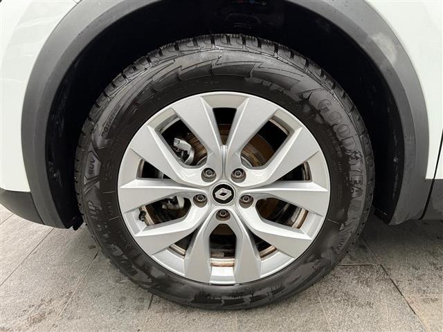RENAULT Captur 00015560_VO38023184