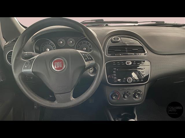 FIAT Punto 00006501_VO38033579