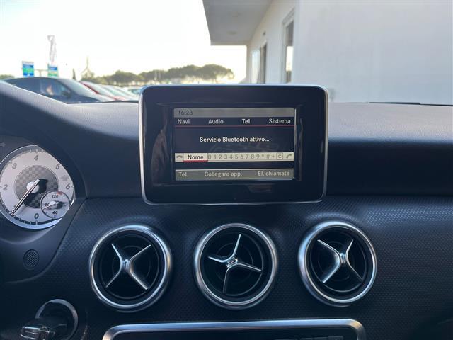 MERCEDES Classe A 02640875_VO38043366