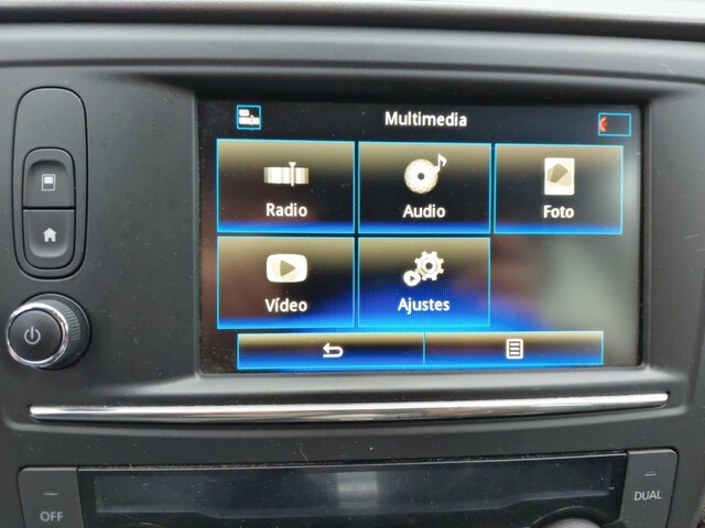 Inside Kadjar Diesel  BEIGE