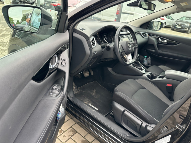 Exterior QASHQAI  NEGRU