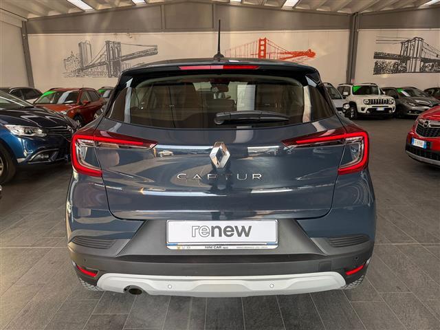 RENAULT Captur 00015358_VO38023184