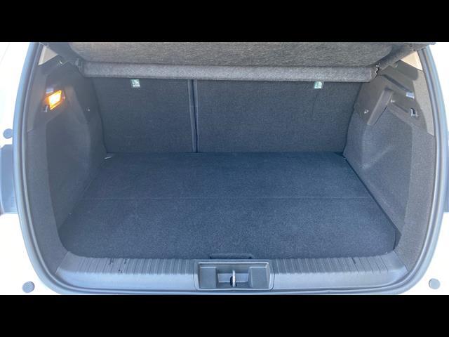 RENAULT Captur II 2019 00335369_VO38013550