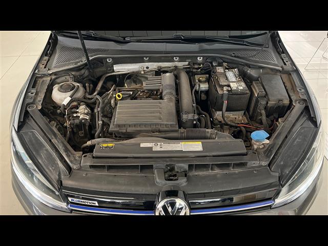 VOLKSWAGEN Golf VII 2017 5p 00015703_VO38043670