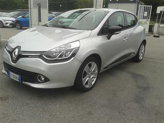 RENAULT Clio 00019747_VO38013018
