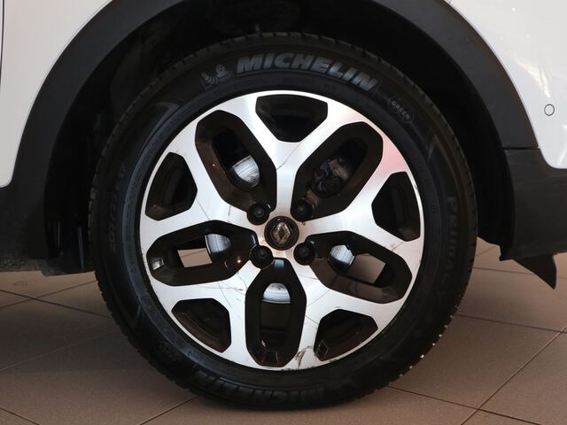 Outside Captur Diesel  Blanco Nacarado/Tech