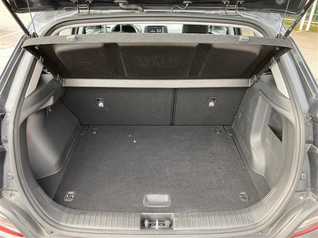 HYUNDAI Kona 2017 02640870_VO38043366