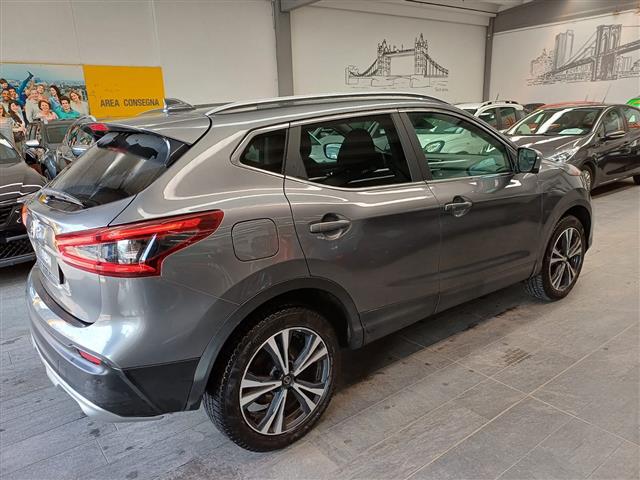 NISSAN Qashqai 00014556_VO38023184