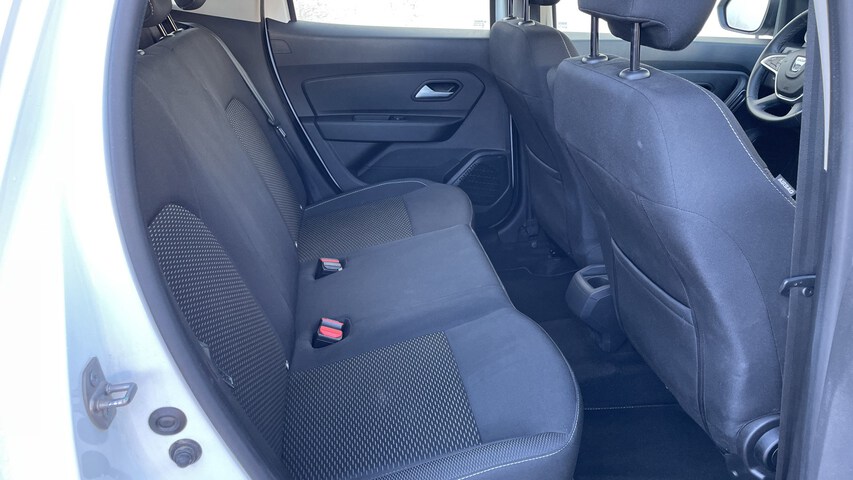 Inside Duster Diesel  Naranja Atakama