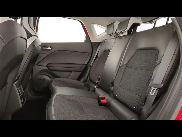 RENAULT Captur 00973233_VO38023732