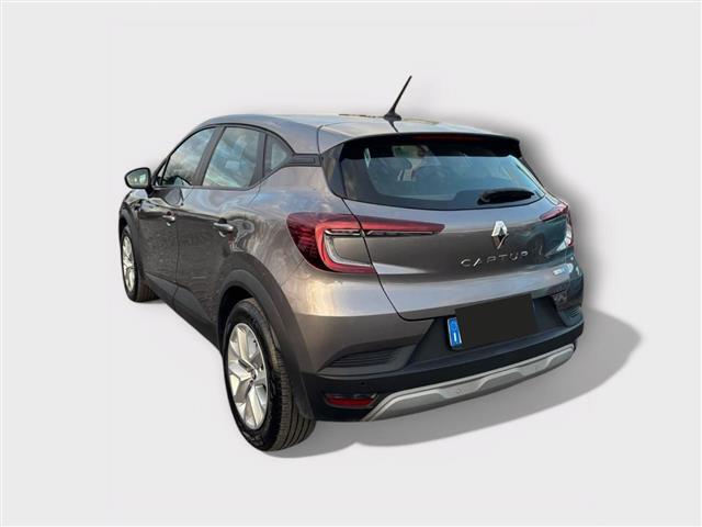 RENAULT Captur 06195002_VO38013080