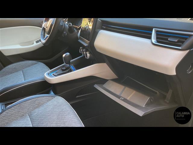RENAULT Clio V 2019 00006118_VO38033579