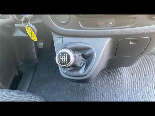 RENAULT Trafic 27 2019 00335485_VO38013550