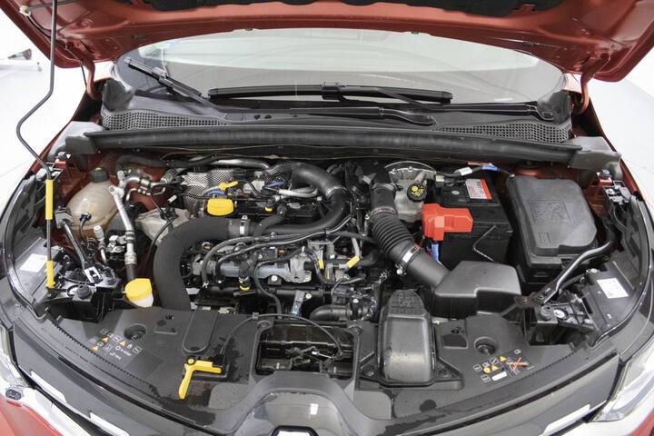 Inside Captur Gasolina/gas  Rojo Deseo