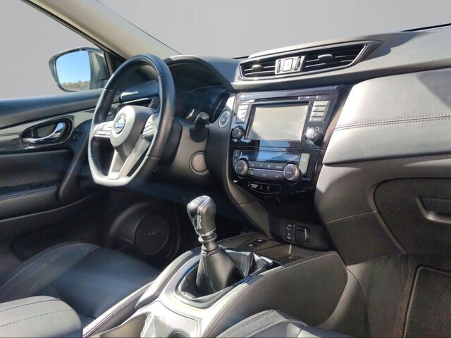 Inside X-Trail Diesel  Negro