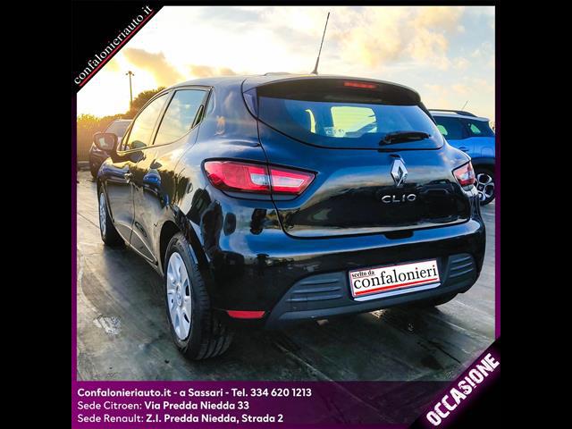 RENAULT Clio 00009325_VO38013165