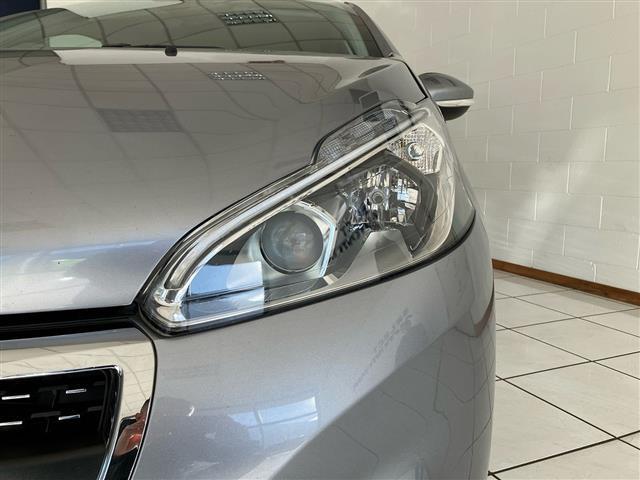 PEUGEOT 208 I 2015 00984701_VO38023207