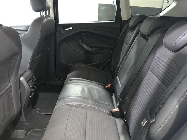 Inside Kuga Diesel  Blanco