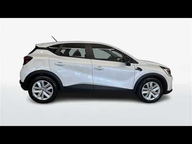 RENAULT Captur 00016125_VO38043670