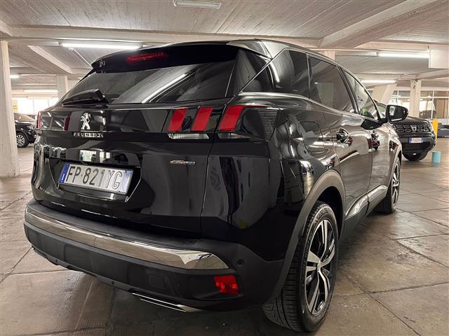 PEUGEOT 3008 00024173_VO38013404