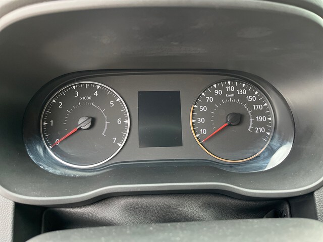 Inside Duster  GRIS