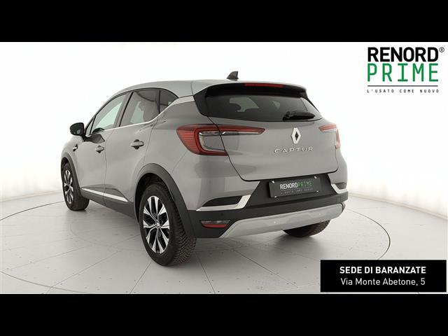 RENAULT Captur 00948033_VO38023732