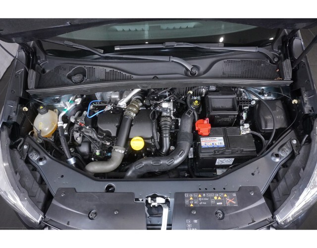 Inside Lodgy Diesel  GRIS