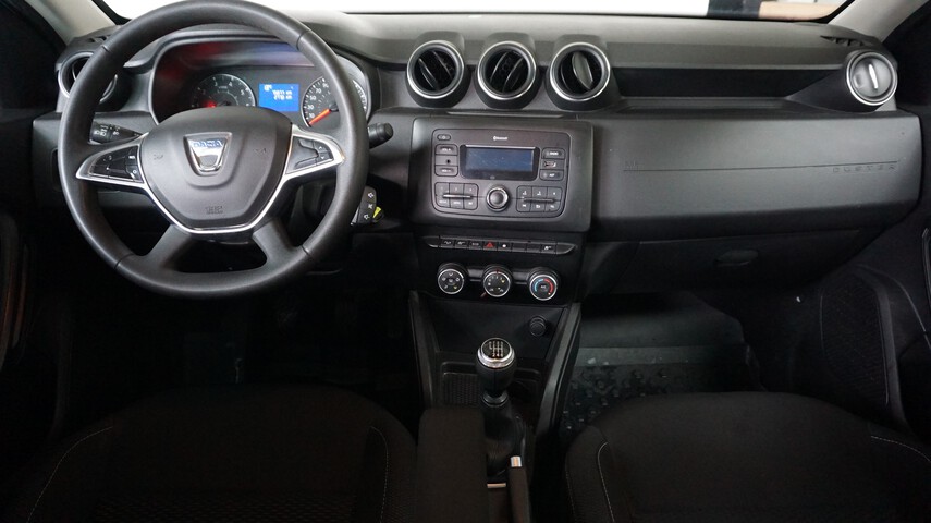 Interior DUSTER  ALB